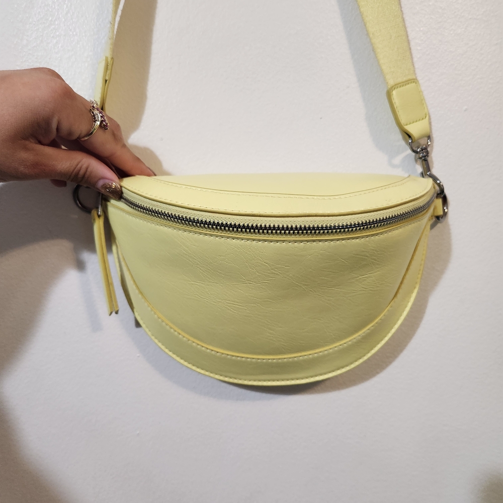 Green/Yellow Crossbody Purse with Adjustable Strap